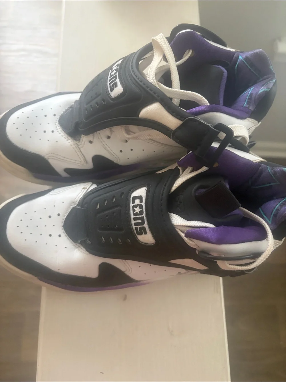 Kids High-Top Basketball Shoes in White & Purple converse